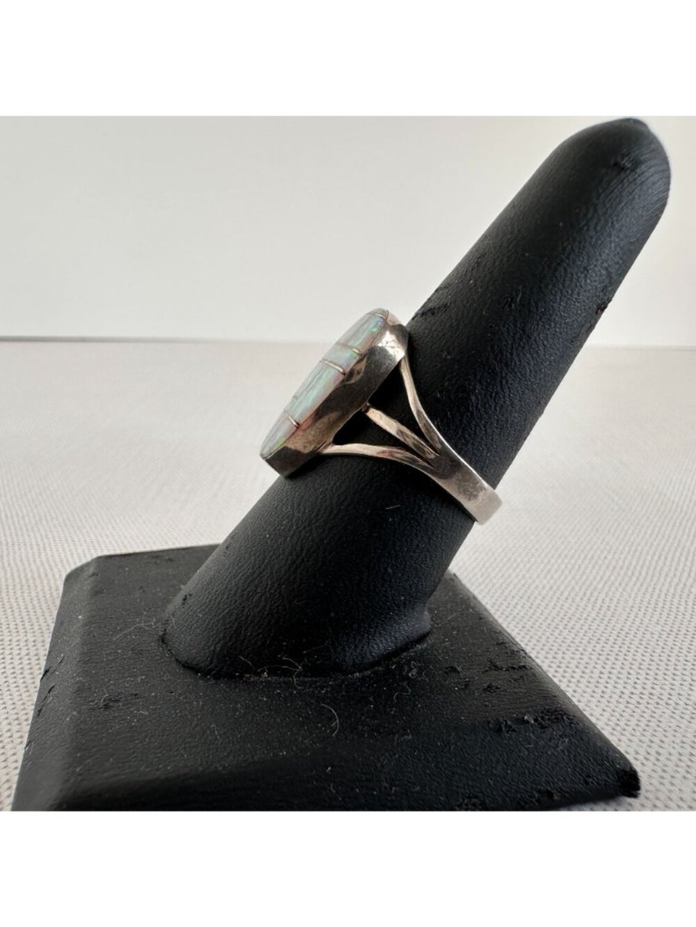 Signed EJ Native American Sterling Silver Opal Inlay Ring Size 8 - Picture 4 of 6